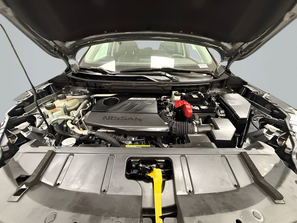 Used 2023 Nissan Rogue SV image 23