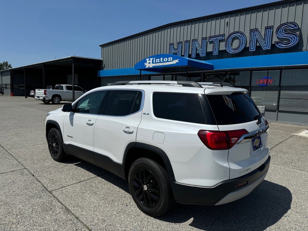 Used 2019 GMC Acadia SLE image 3