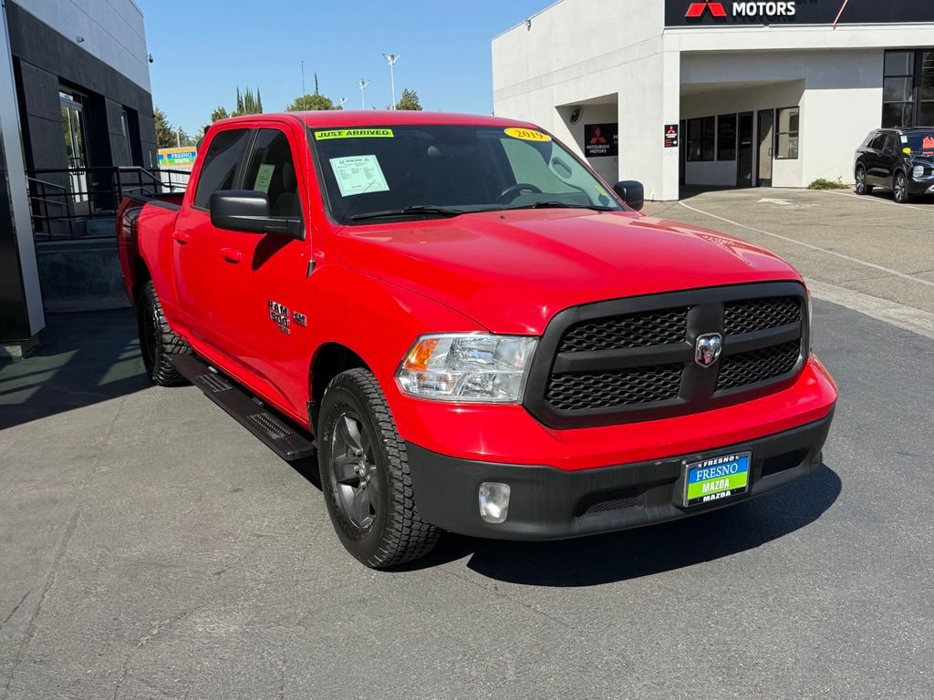 Used 2019 RAM 1500 Classic SLT RWD image 2