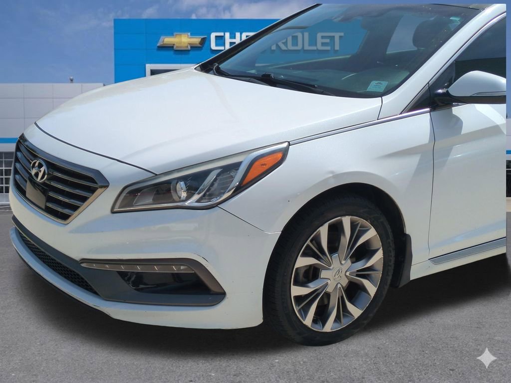 Used 2015 Hyundai Sonata Limited 2.0T w/ Cargo Package image 10