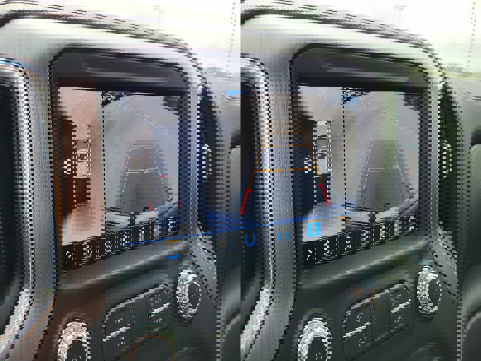 Used 2020 GMC Sierra 1500 Denali w/ Technology Package image 21