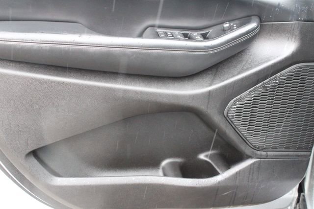 Used 2024 Jeep Grand Cherokee L Laredo image 11