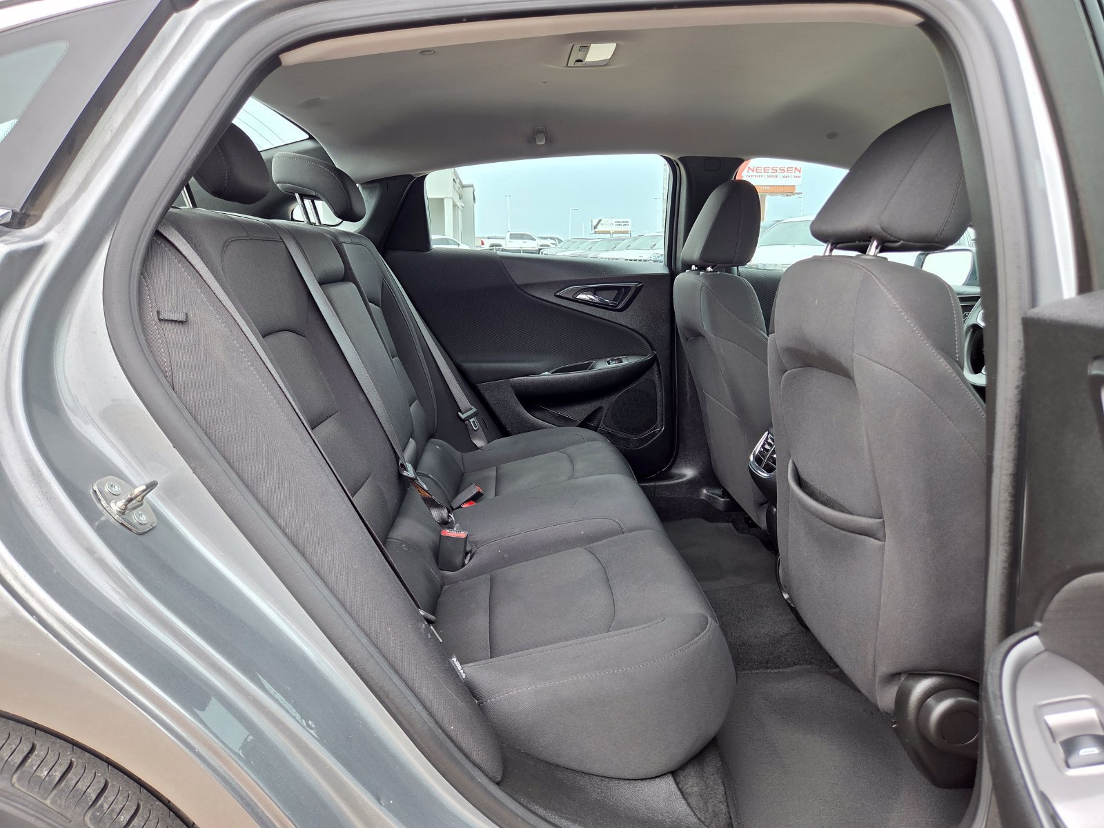 Used 2024 Chevrolet Malibu LT FWD image 17