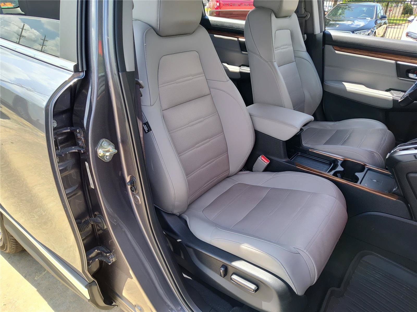 Used 2020 Honda CR-V Touring image 24