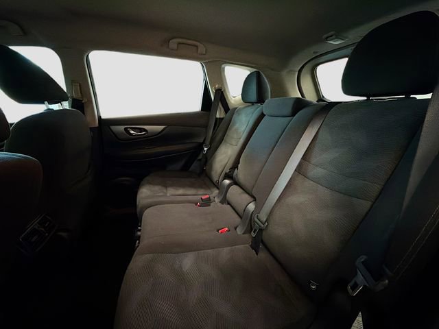 Used 2016 Nissan Rogue S image 24