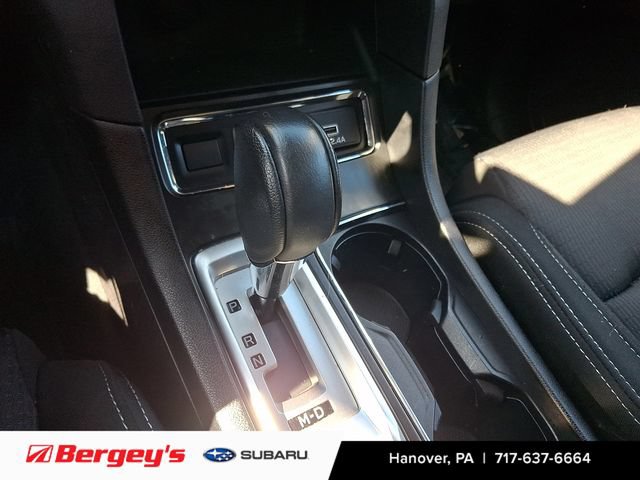 Used 2023 Subaru Ascent Premium w/ Convenience Package AWD/4WD image 17