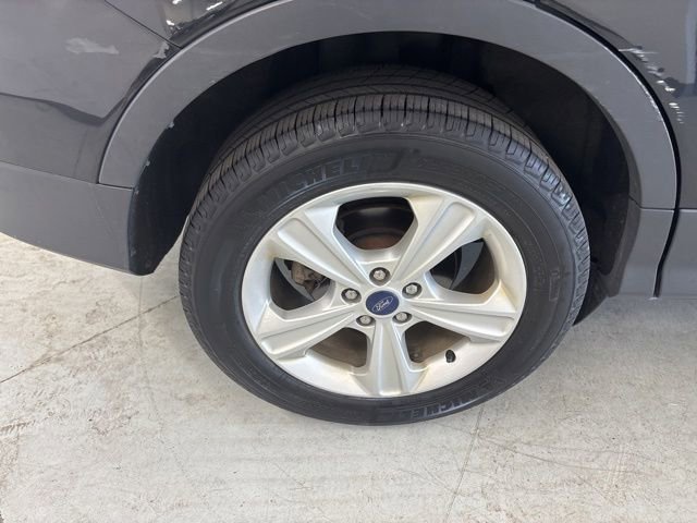 Used 2015 Ford Escape SE AWD/4WD image 13