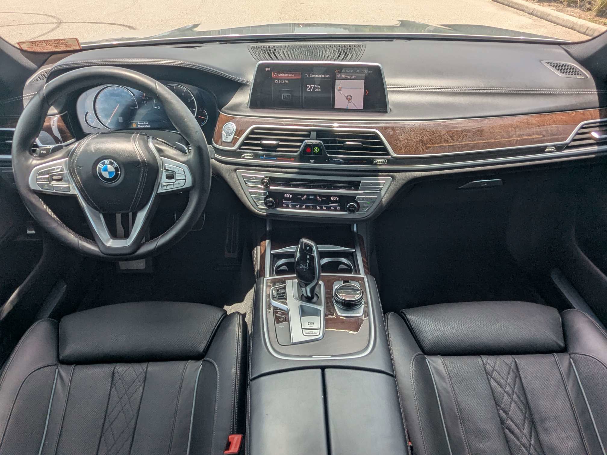 Used 2019 BMW 750i w/ Executive Package RWD image 18