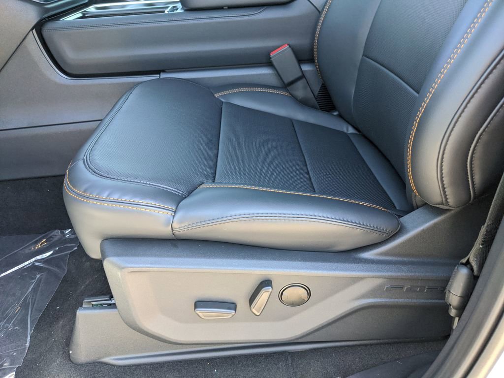 New 2026 Ford Expedition Tremor image 19