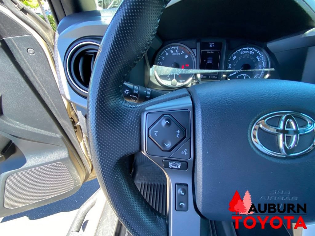 Used 2018 Toyota Tacoma TRD Sport AWD/4WD image 39
