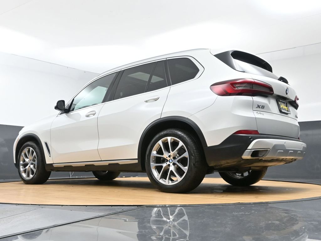 Used 2022 BMW X5 xDrive40i image 53