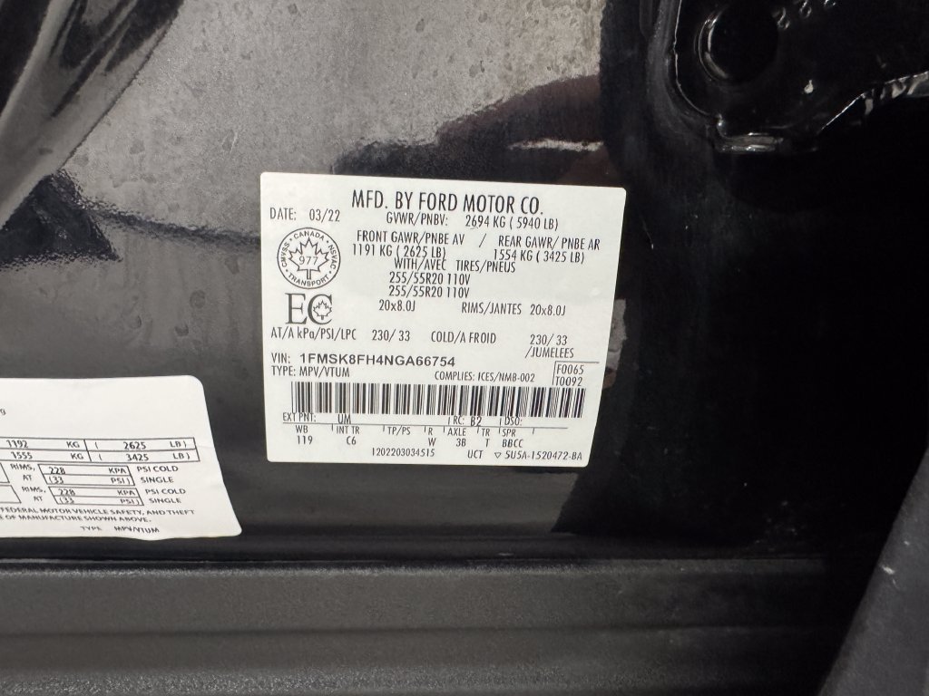 Used 2022 Ford Explorer Limited w/ Class IV Trailer Tow Package AWD/4WD image 45