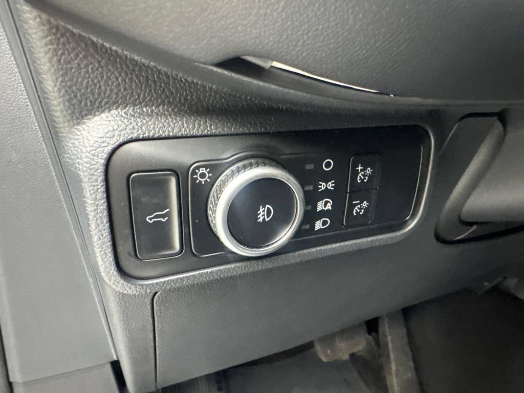 Used 2025 Ford Explorer ST-Line w/ Premium Package RWD image 55