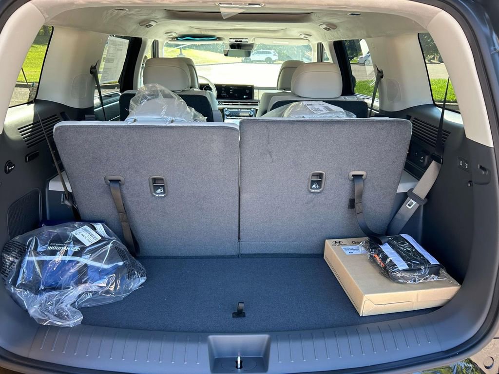 New 2026 Hyundai Santa Fe Calligraphy image 12