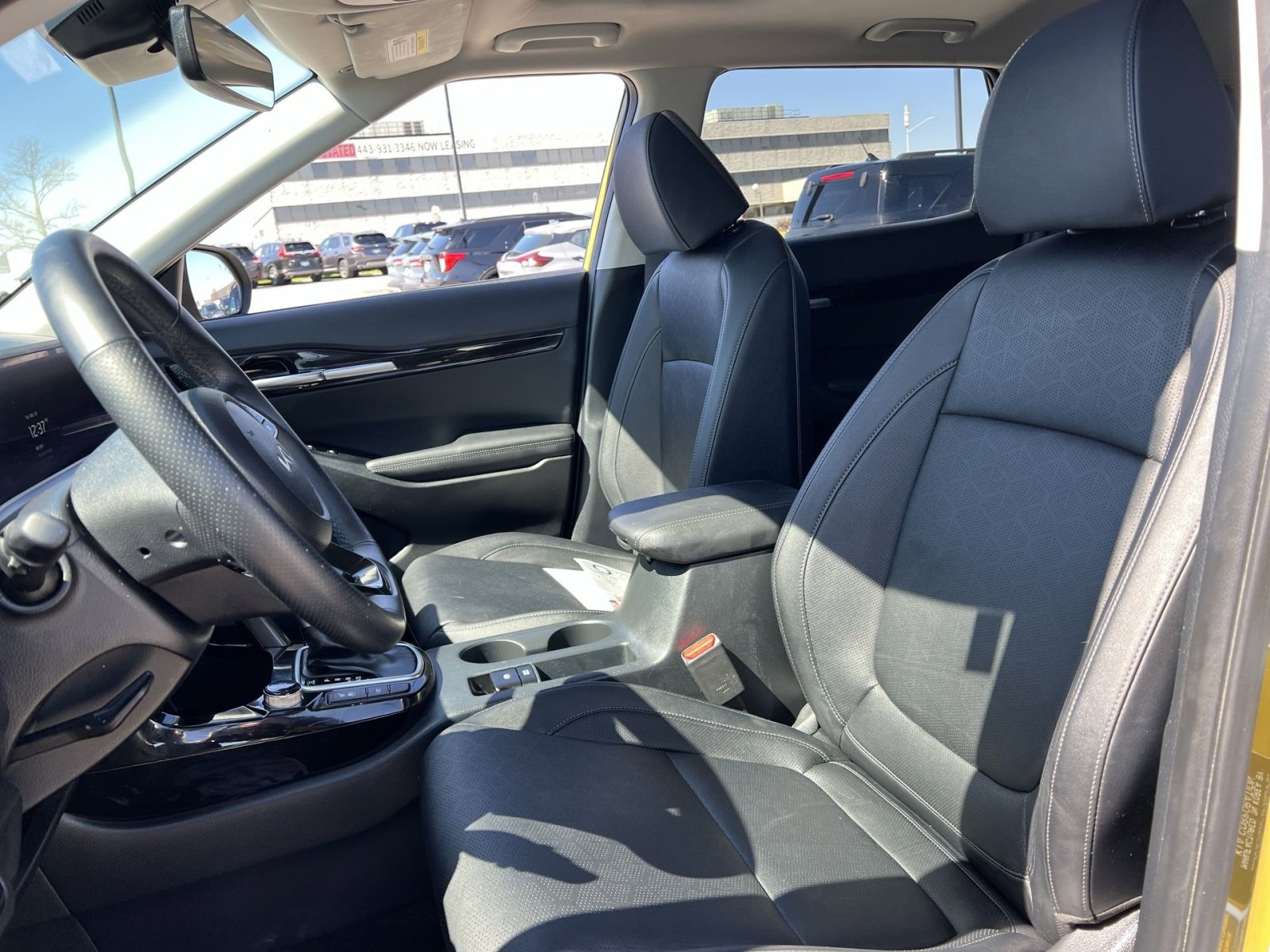 Used 2024 Kia Seltos SX w/ SX Sunroof Package image 13