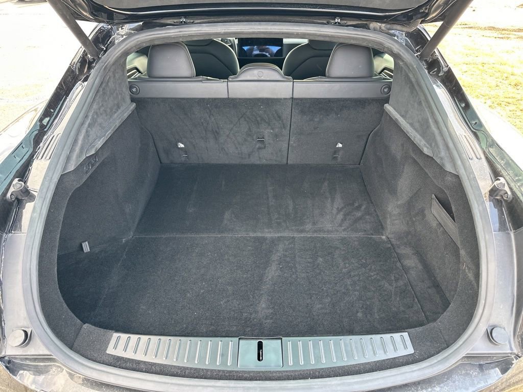 Used 2022 Tesla Model S image 10