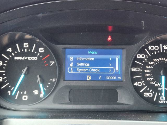 Used 2013 Ford Edge SEL AWD/4WD image 16
