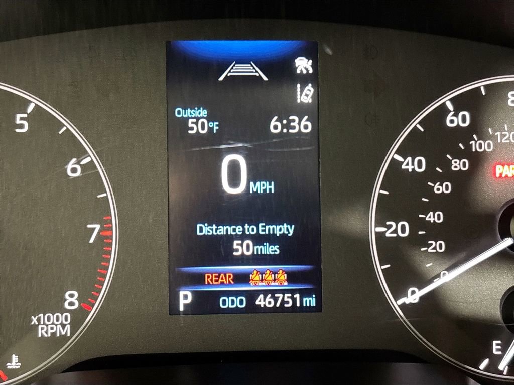 Used 2023 Toyota Corolla LE image 14