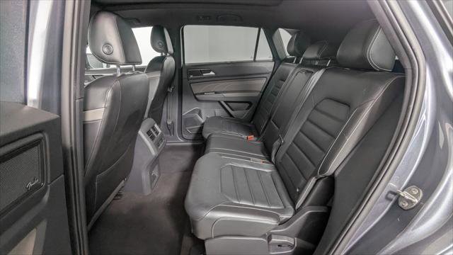 Used 2021 Volkswagen Atlas Cross Sport SEL Premium w/ Cross Sport MDO Package image 14