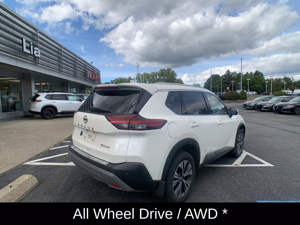 Used 2021 Nissan Rogue SV w/ Premium Package AWD/4WD image 3