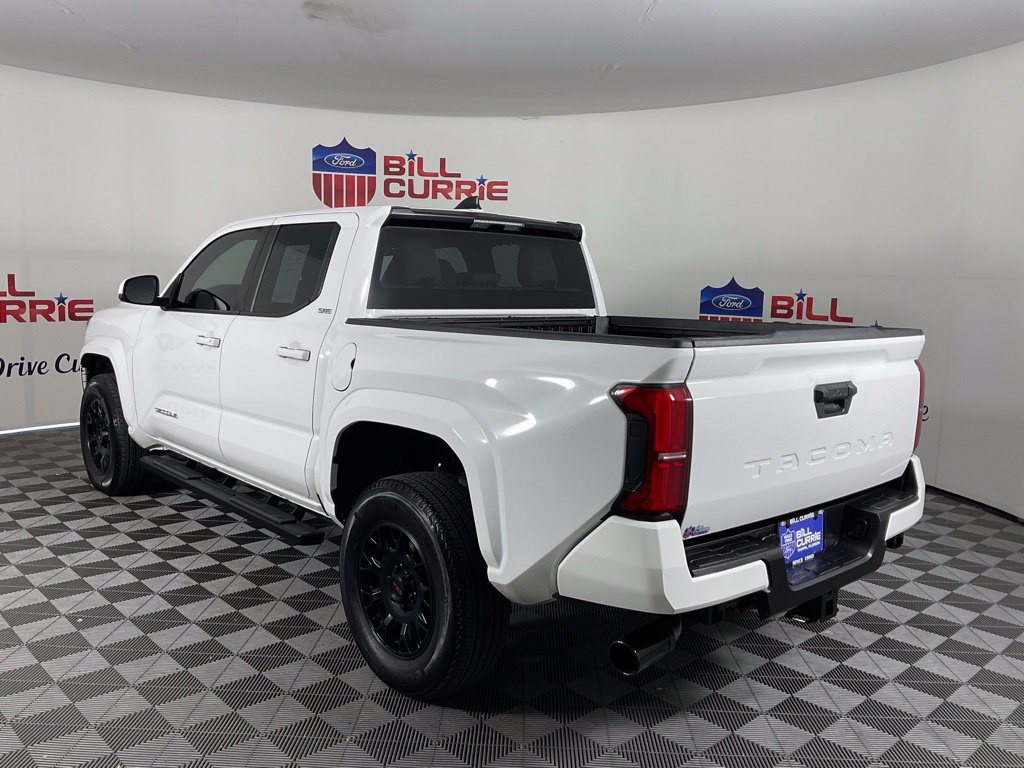 Used 2024 Toyota Tacoma SR5 RWD image 5