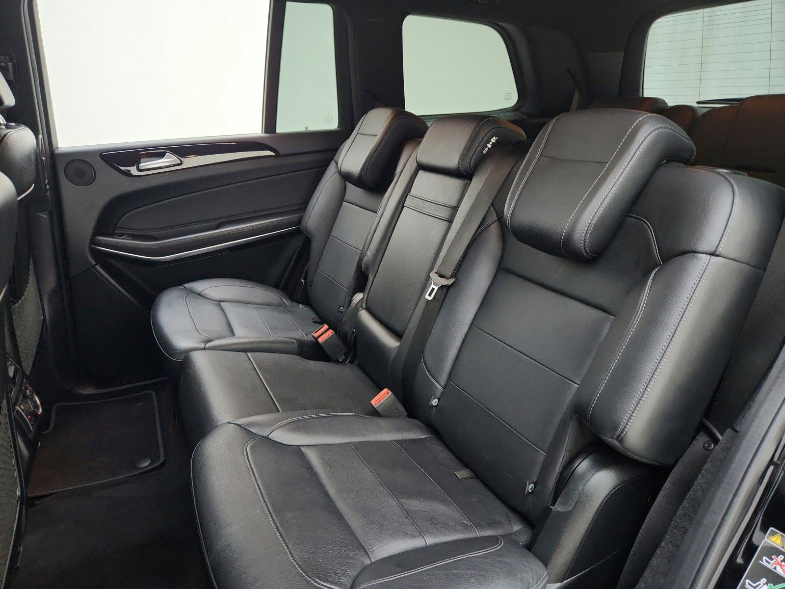 Used 2019 Mercedes-Benz GLS 550 4MATIC image 24