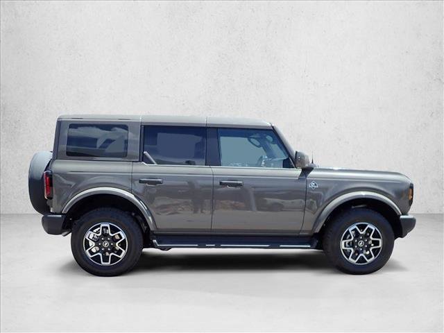 New 2026 Ford Bronco Outer Banks AWD/4WD image 5