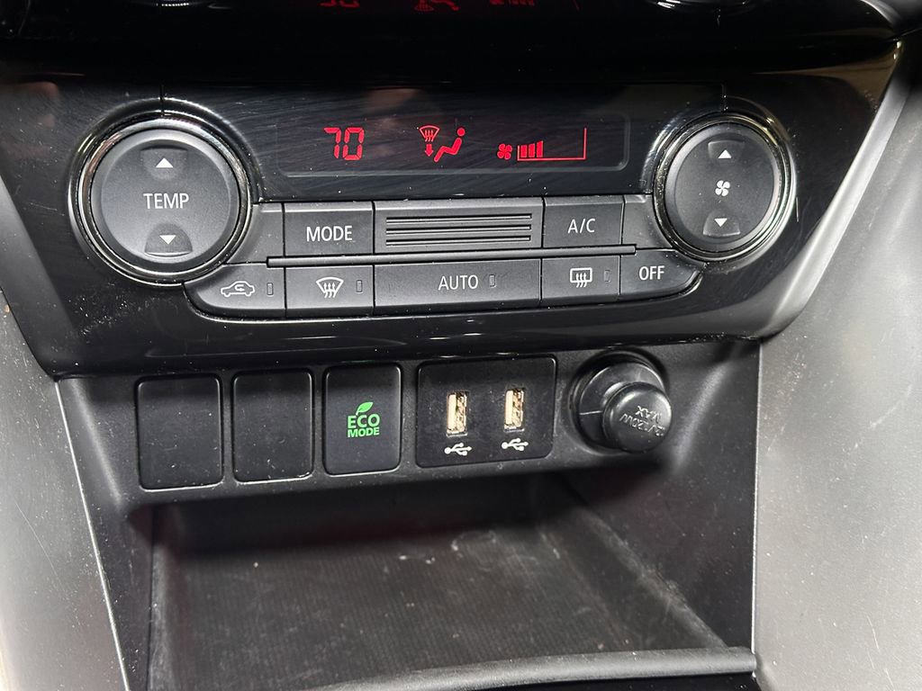 Used 2024 Mitsubishi Eclipse Cross AWD image 36