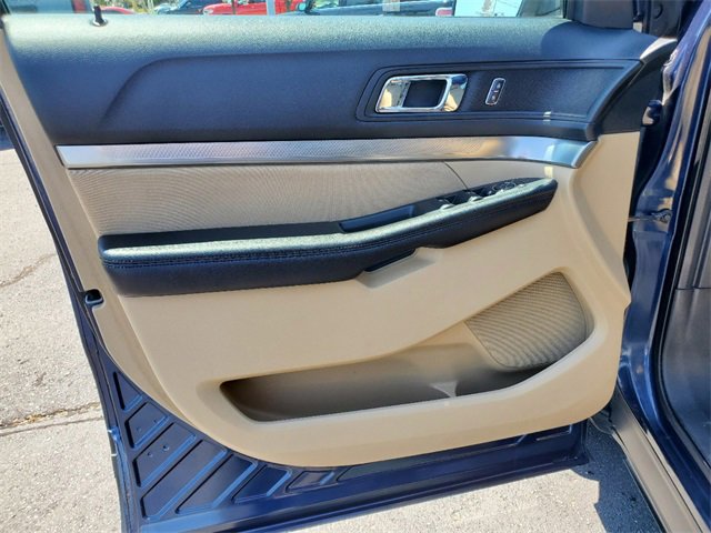 Used 2016 Ford Explorer FWD image 6