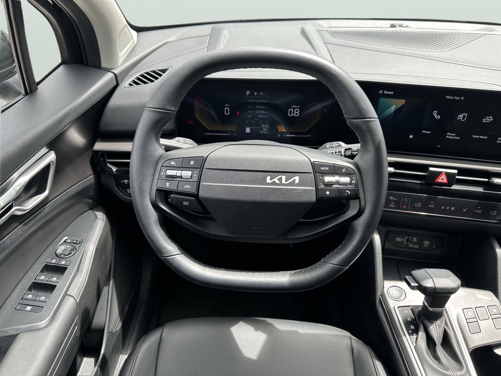 Used 2026 Kia Sportage EX w/ EX Panorama Roof Package FWD image 14