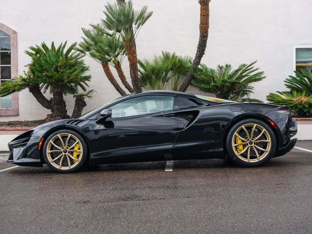 New 2026 McLaren Artura Spider image 28