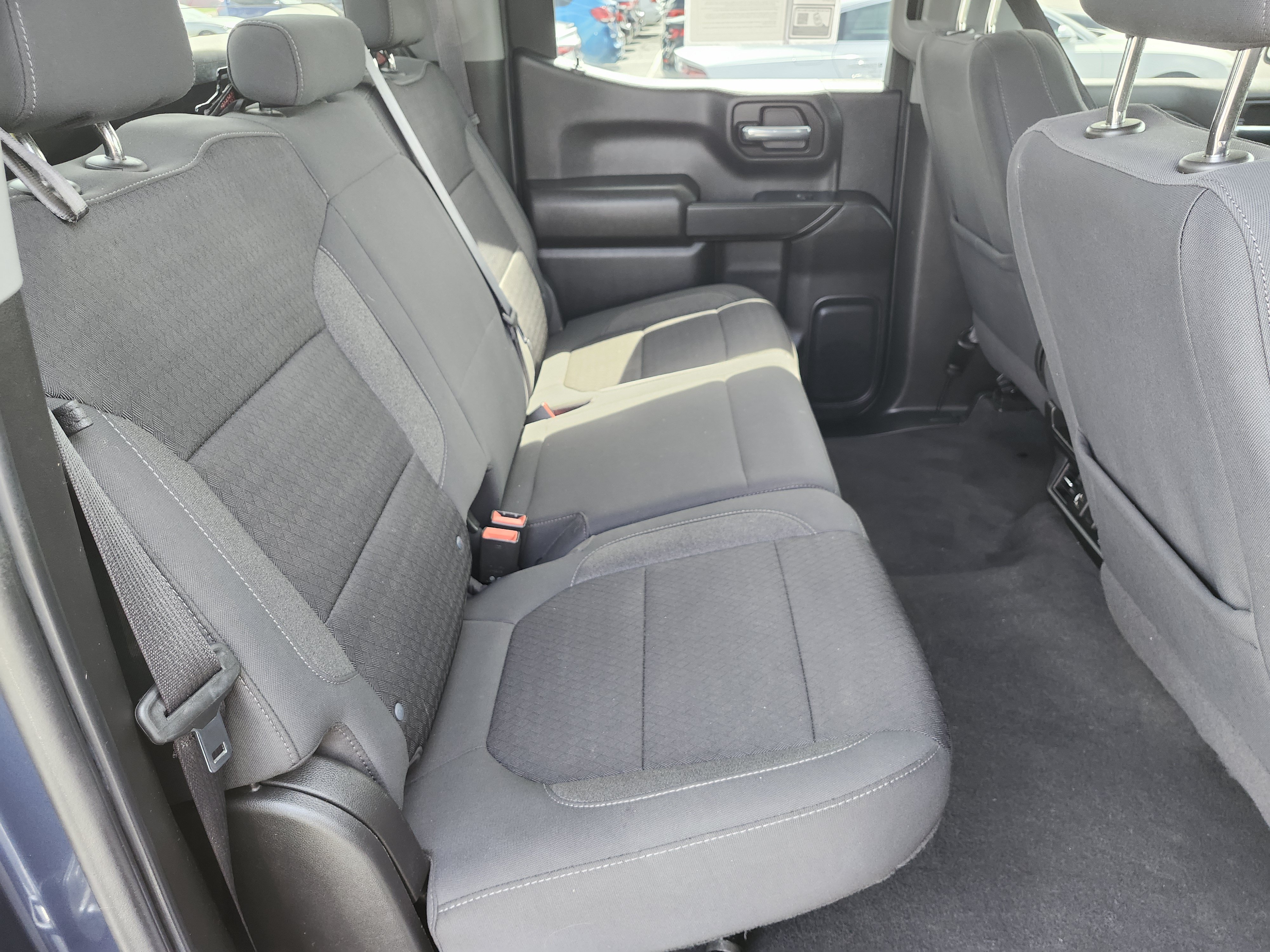 Used 2022 Chevrolet Silverado 1500 LT w/ Safety Package II AWD/4WD image 19