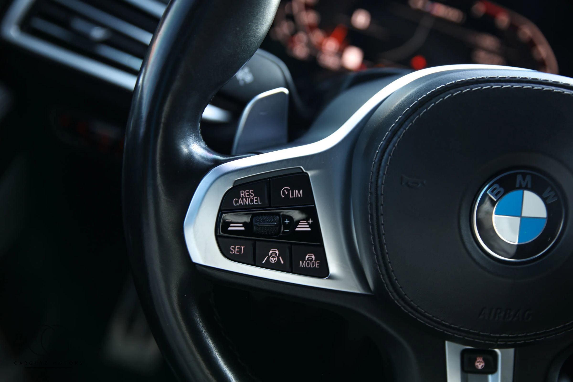 Used 2020 BMW X7 M50i w/ Dynamic Handling Package image 43