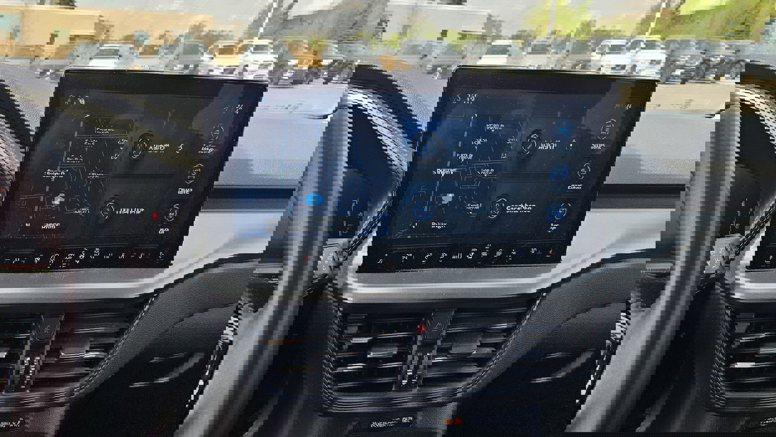 Used 2023 Ford Escape Active w/ Tech Pack #1 AWD/4WD image 12