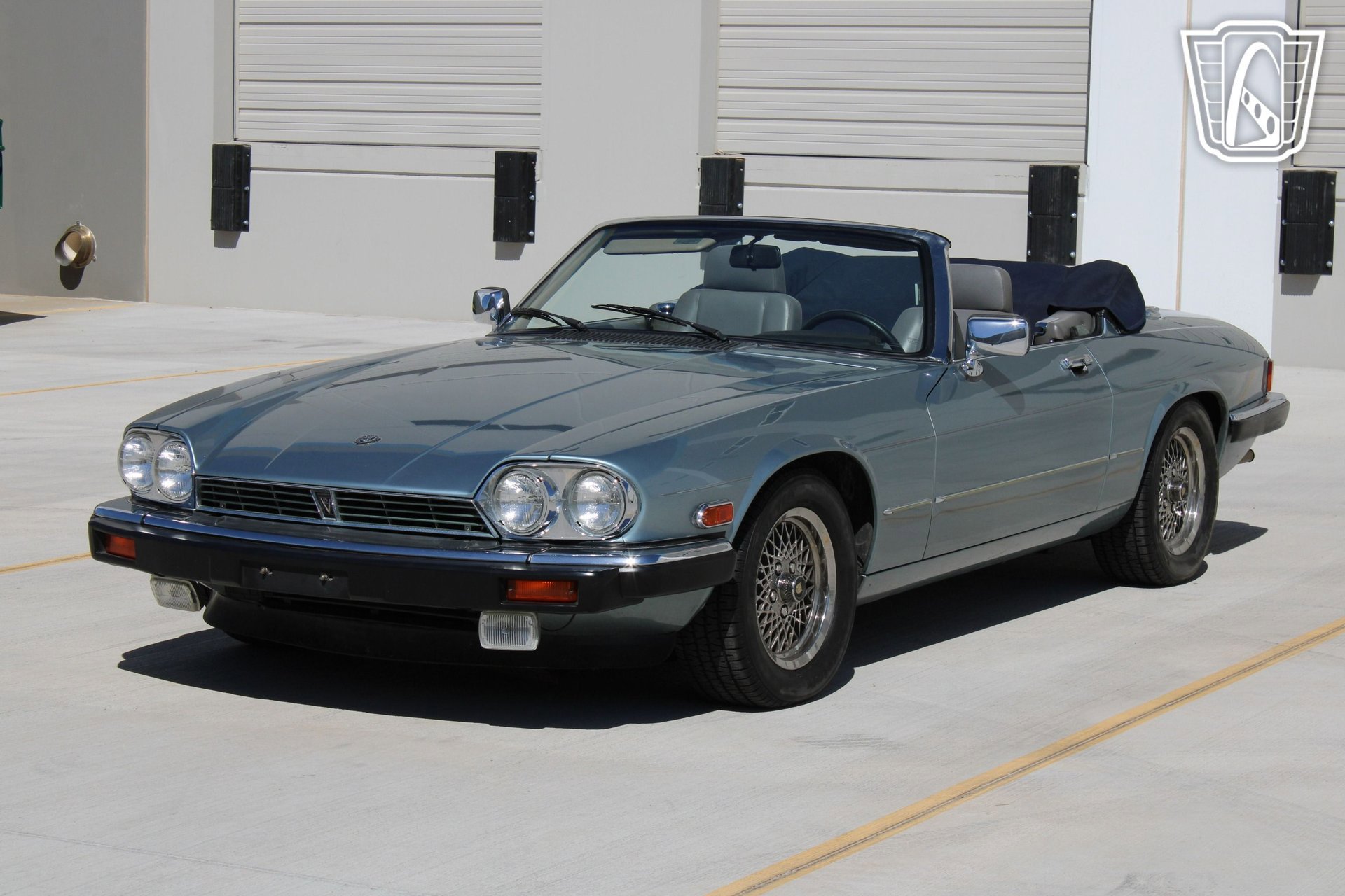 Used 1990 Jaguar XJS V12 Convertible RWD image 3