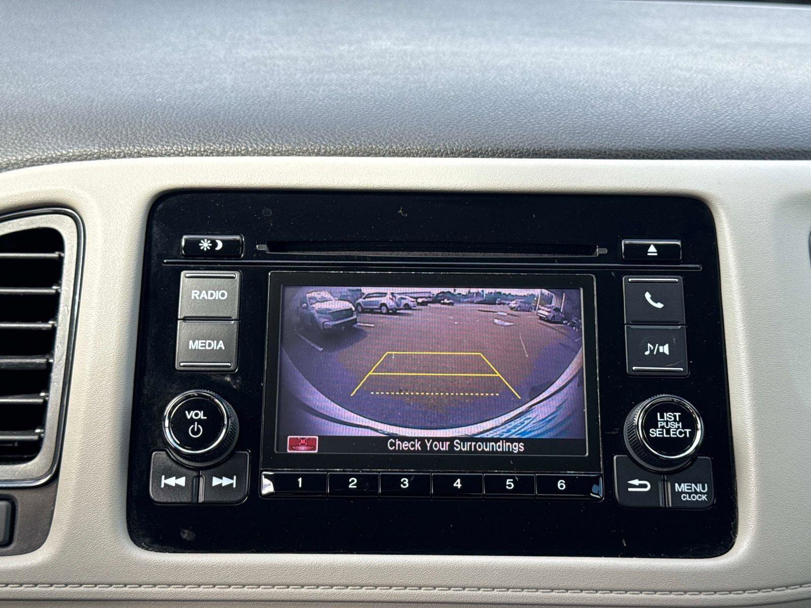Certified 2022 Honda HR-V LX image 23