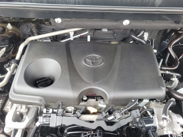 Used 2024 Toyota RAV4 Adventure AWD/4WD image 9