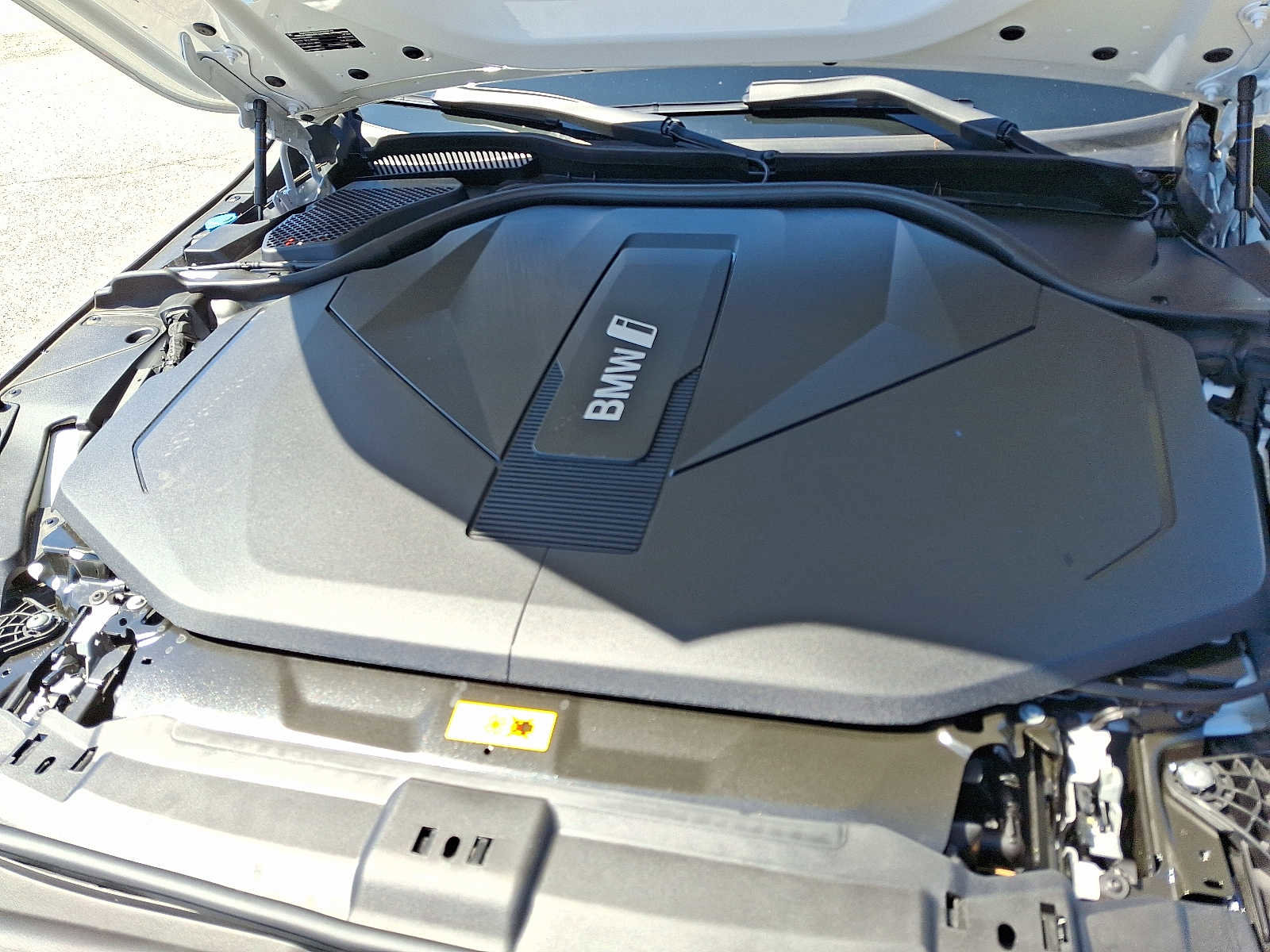 Used 2024 BMW i5 eDrive40i w/ Premium Package image 28