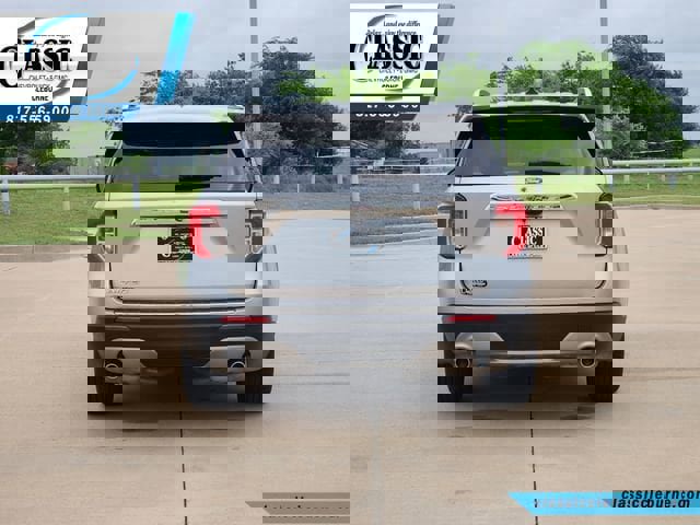 Used 2022 Ford Explorer Limited image 8