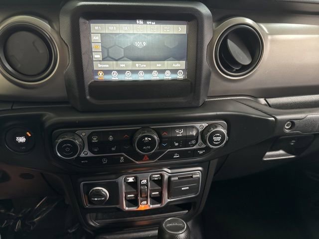 Used 2020 Jeep Gladiator Sport w/ Quick Order Package 24S image 16
