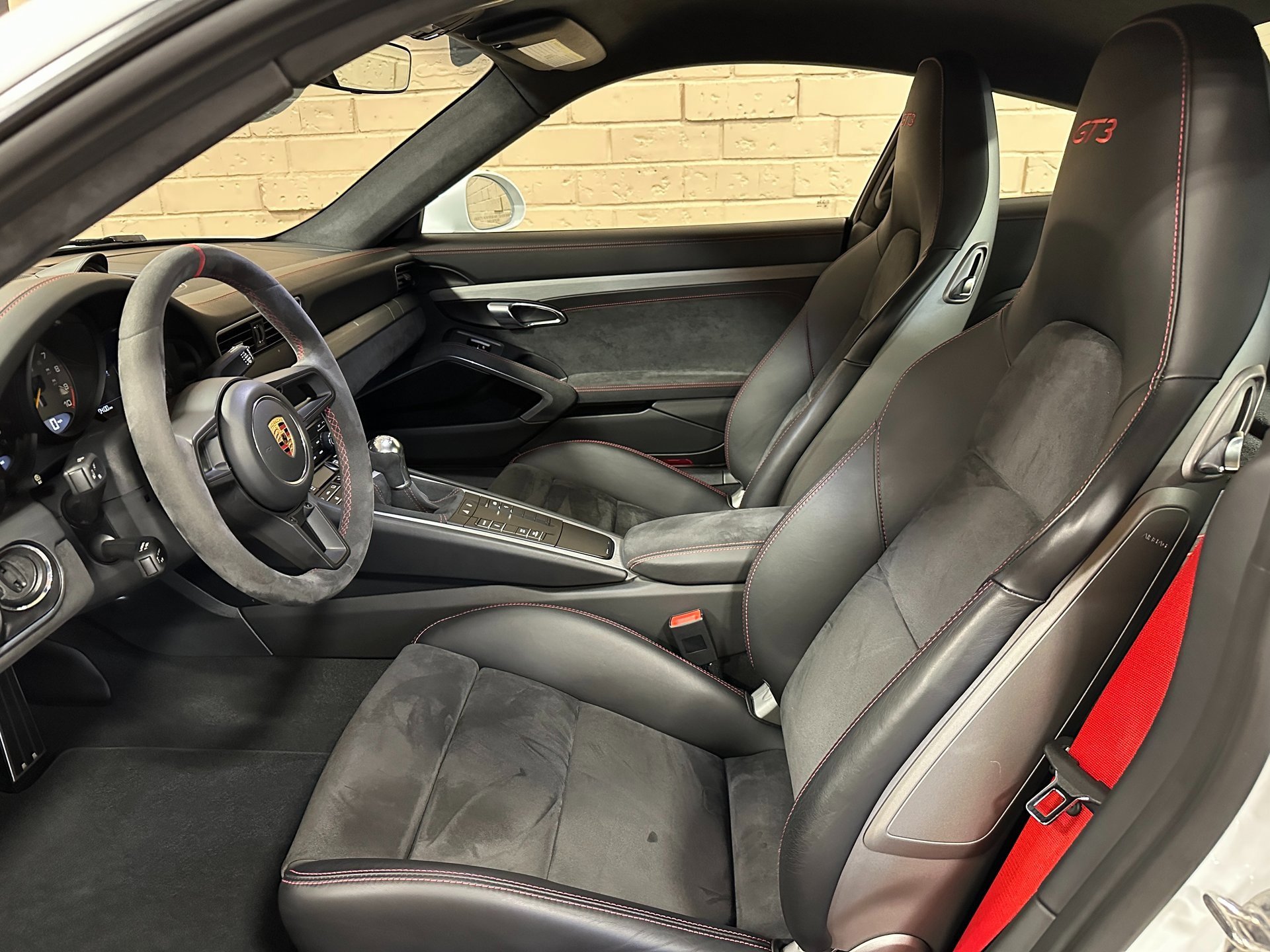 Used 2018 Porsche 911 GT3 image 82