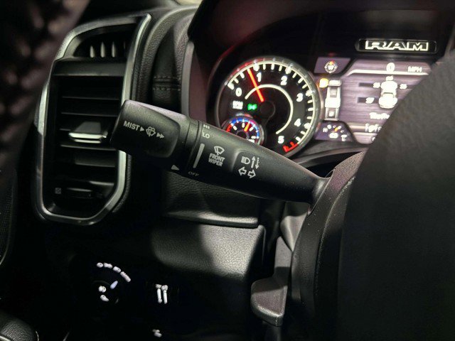 Used 2022 RAM 1500 Laramie image 24