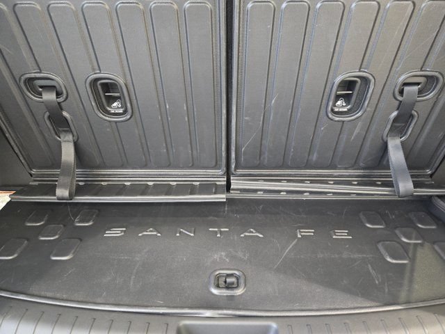 Used 2026 Hyundai Santa Fe SEL FWD image 22