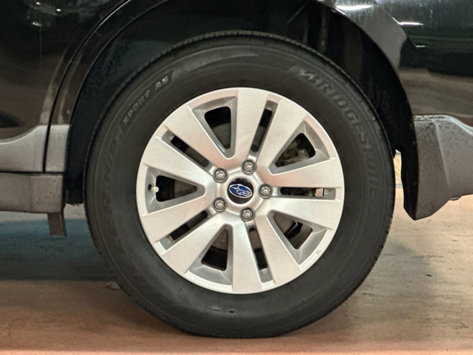 Used 2018 Subaru Outback 2.5i Premium image 24