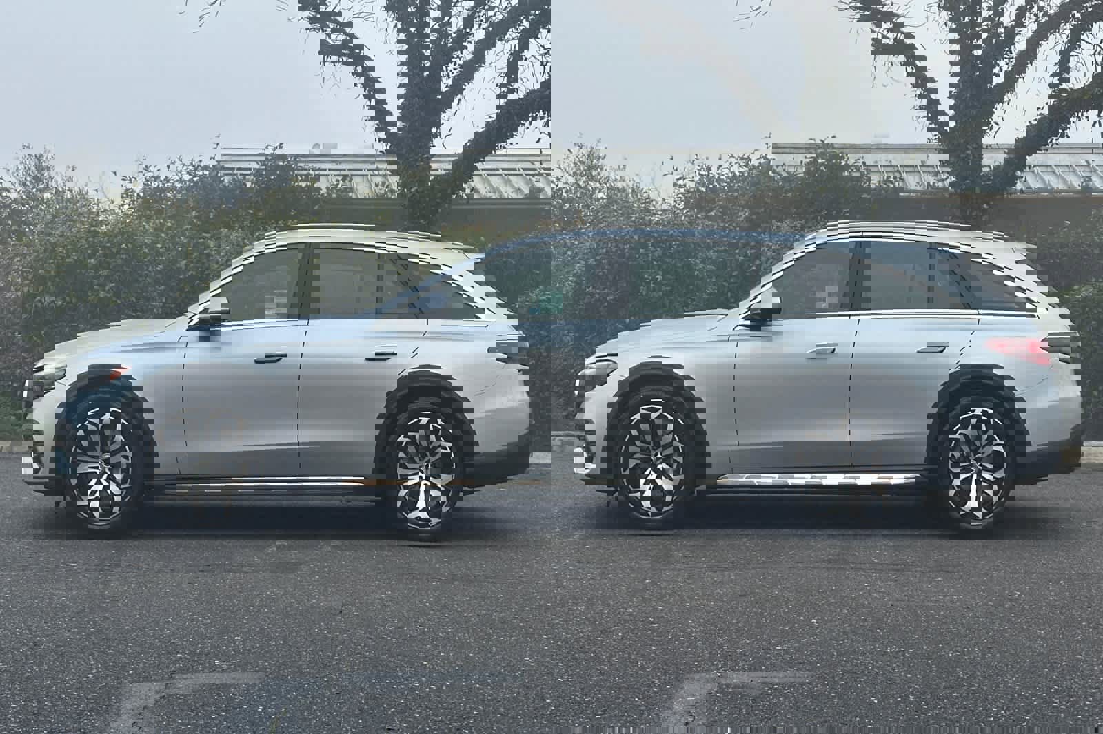 New 2026 Mercedes-Benz E 450 4MATIC All-Terrain Wagon image 6