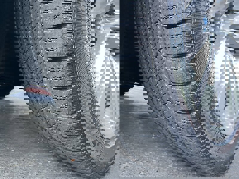 Used 2010 BMW 528i Sedan image 17