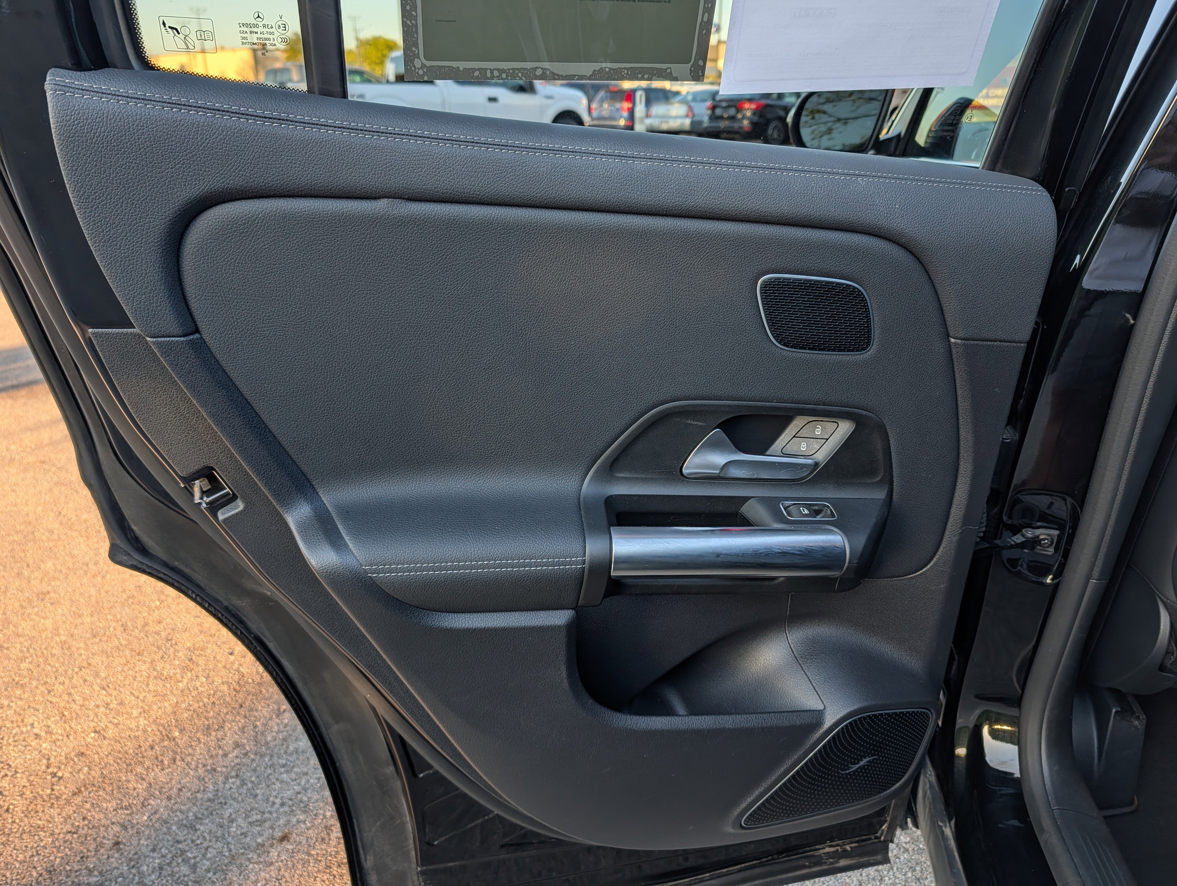 Used 2021 Mercedes-Benz GLA 250 4MATIC image 32