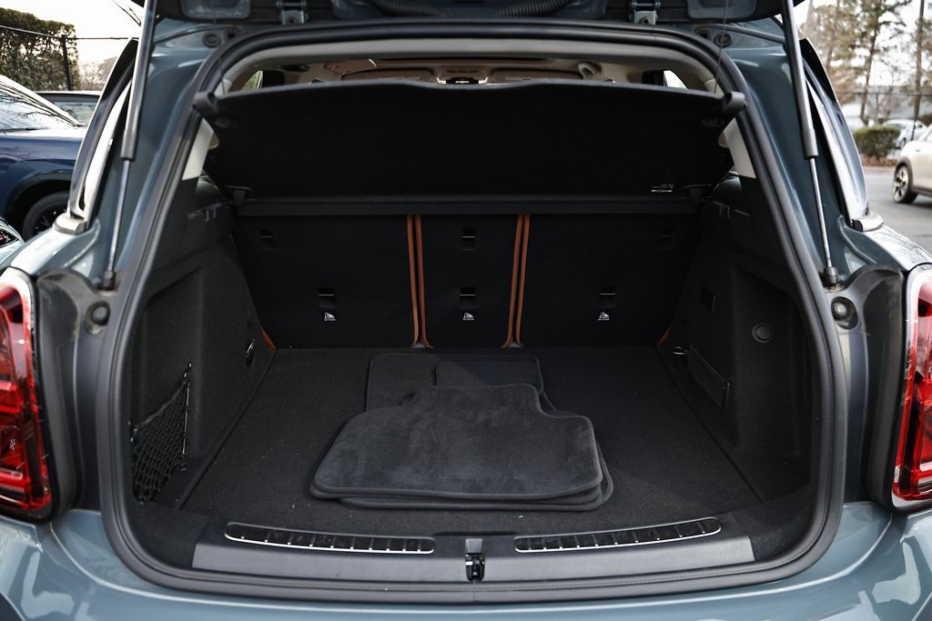Used 2023 MINI Cooper Countryman SE w/ Signature Upholstery Package image 29