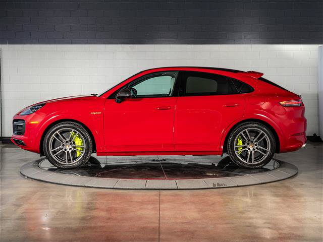 Certified 2023 Porsche Cayenne Turbo S AWD/4WD image 2