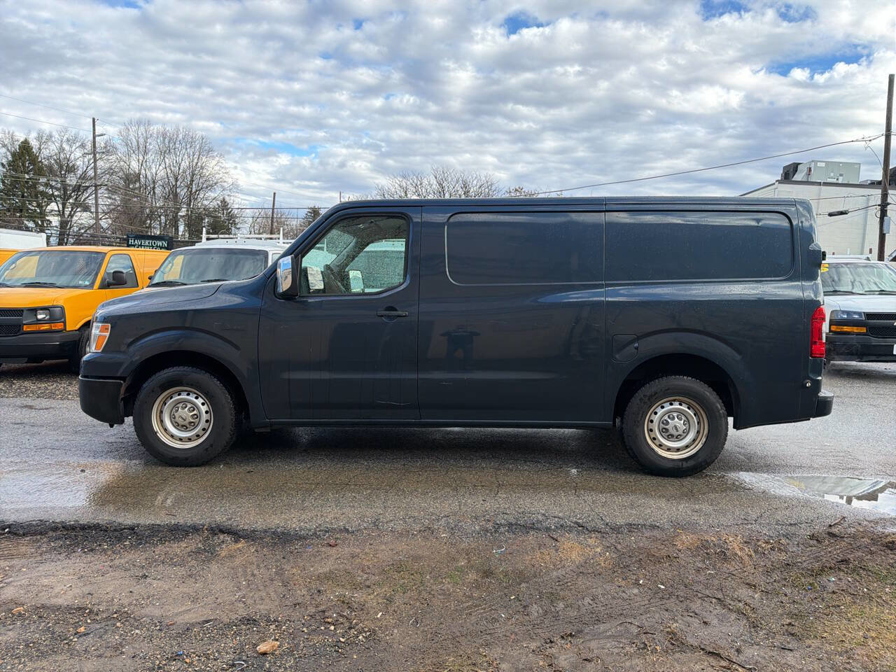 Used 2017 Nissan NV 3500 S w/ Power Basic Package image 6